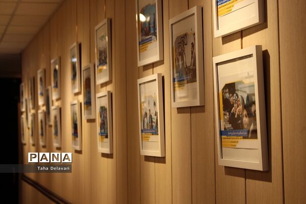 افتتاح نگارخانه سازمان دانش‌آموزی شهرستان‌های استان تهران با عنوان «فرصت نوجوانی»
