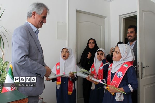 قدردانی دانش‌آموزان شهرستان‌های ‌تهران از مسئولان ‌سازمان دانش‌آموزی