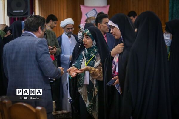 اختتامیه مسابقات قرآن کریم دختران دانش‌آموز استان قم
