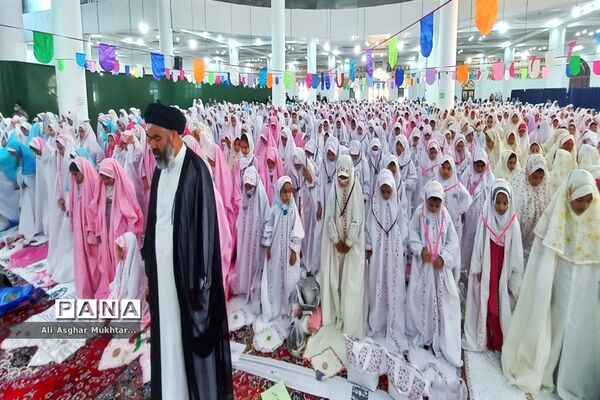 مراسم جشن تکلیف دانش‌آموزان شهرستان نظرآباد