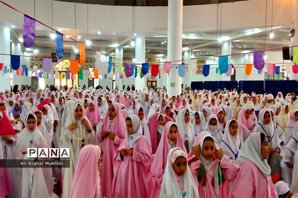 مراسم جشن تکلیف دانش‌آموزان شهرستان نظرآباد