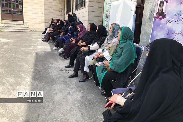 تقدیر از دانش‌آموزان فعال دبیرستان دخترانه سما رودهن