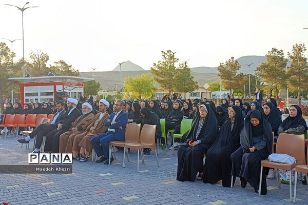 نشست سبک زندگی قرآن در آذربایجان غربی