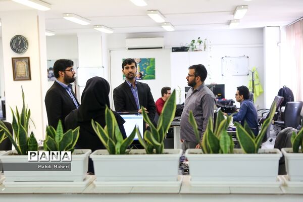 حضور رئیس سازمان بسیج رسانه در خبرگزاری پانا