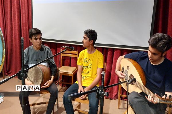 برگزاری همایش تقدیر از برگزیدگان جشنواره‌های  فرهنگی و هنری