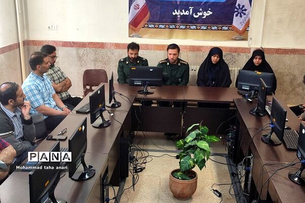برگزاری هیات اندیشه‌ورز بسیج فرهنگیان در مرکز استعدادهای درخشان شهید بهشتی رودهن