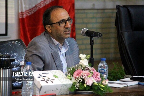 جلسه هم‌اندیشی مدیران مدارس نمونه‌دولتی شهرستان‌های استان تهران در ناحیه یک شهرری