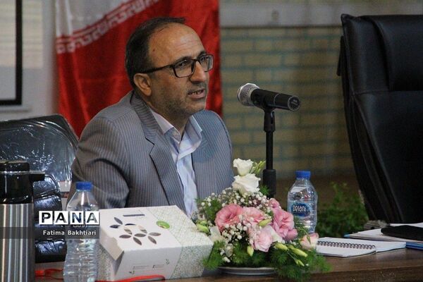 جلسه هم‌اندیشی مدیران مدارس نمونه‌دولتی شهرستان‌های استان تهران در ناحیه یک شهرری