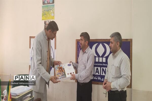 تقدیر از مسئول و کارشناسان سازمان دانش‌آموزی شهرستان شادگان