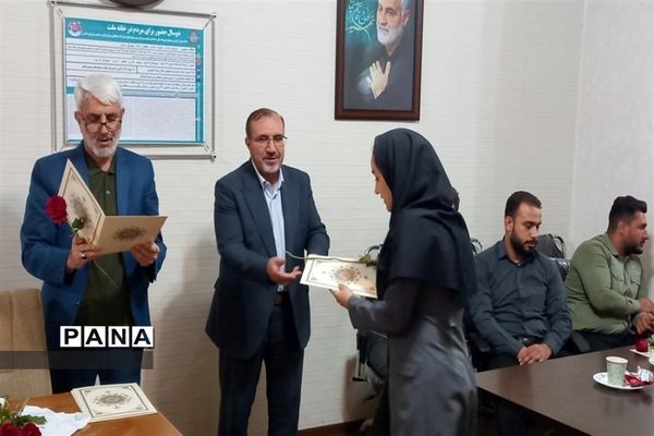 دیدار جمعی از معلمین شهرستان نظرآبادی با نماینده مجلس شورای اسلامی نظرآباد