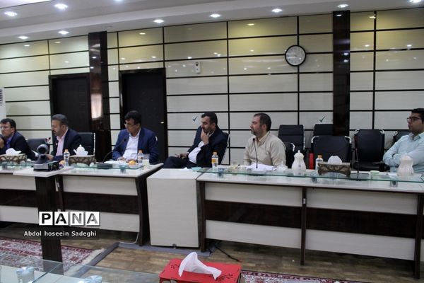 نشست کمیته پیشگیری و مبارزه با جعل اسناد در بوشهر