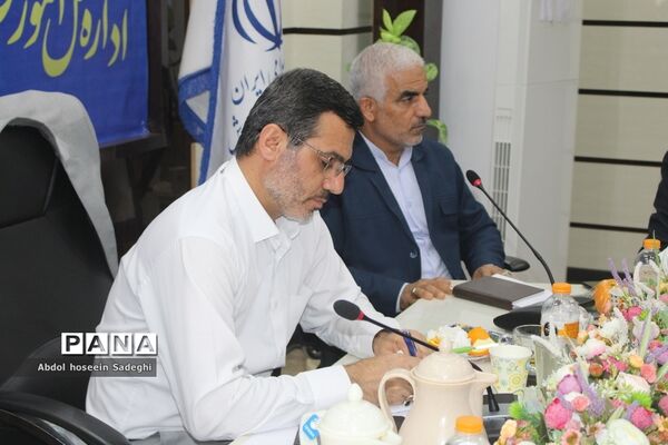 نشست کمیته پیشگیری و مبارزه با جعل اسناد در بوشهر