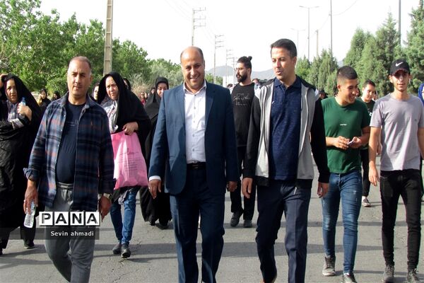 همایش بزرگ پیاده‌روی خانوادگی در صفادشت