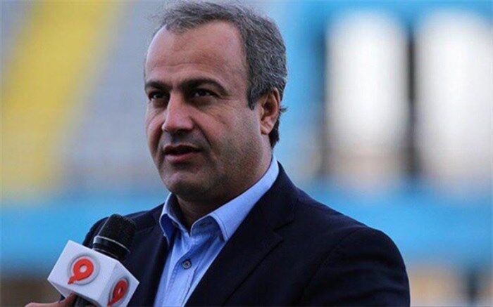 حسین خبیری: سرمربی استقلال فقط پاسپورت اروپایی دارد
