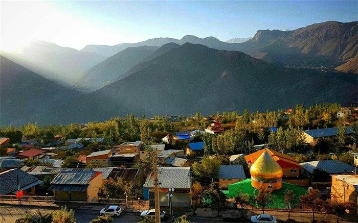 روایت دانش‌آموز خبرنگار پانا رودهن‌ از شهر رینه به‌مناسبت روز ایرانگردی/فیلم