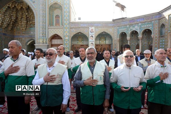 ِآیین جاروکشی حرم کریمه اهل بیت(س)