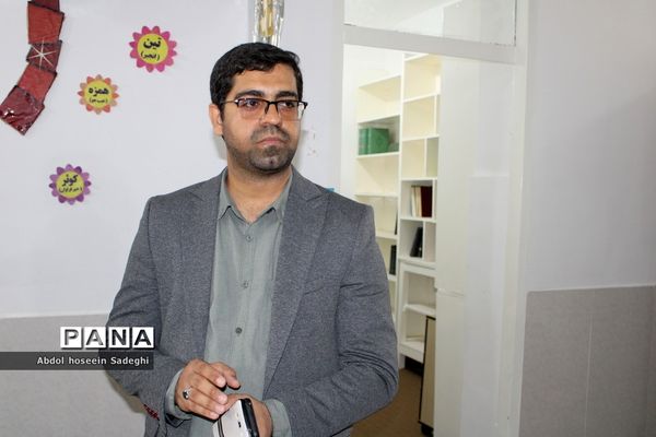 بازدید معاون پرورشی و فرهنگی اداره‌کل آموزش و پرورش استان بوشهر از مسابقات قرآن خواهران فرهنگی