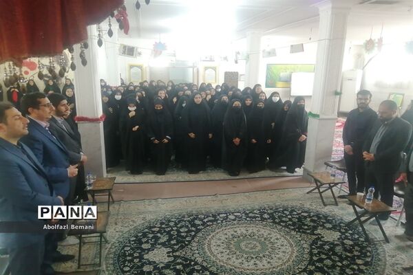 آیین افتتاحیه طرح «دوستی با یار مهربان» در آموزش و پرورش ناحیه یک قم