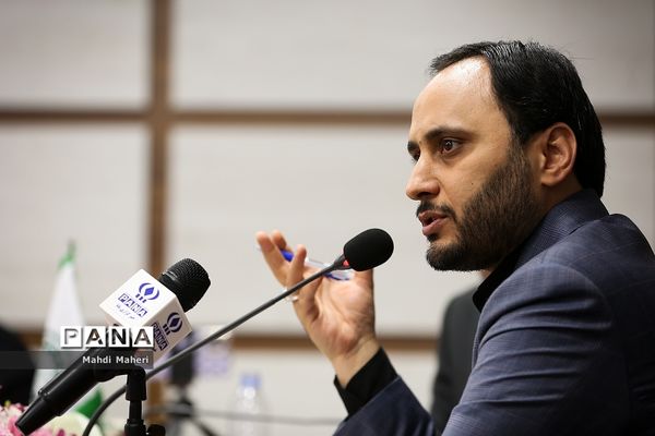 بازدید سخنگوی دولت از خبرگزاری پانا