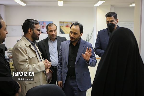 بازدید سخنگوی دولت از خبرگزاری پانا