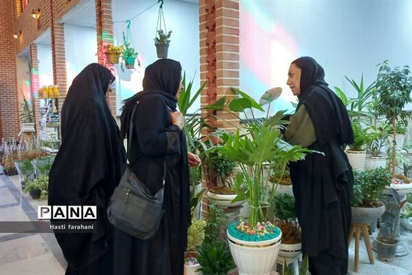 دومین نمایشگاه گل و گیاه در شهرستان قرچک‌