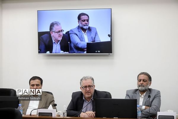 امضای تفاهم‌نامه ‌دانشگاه آزاد اسلامی و سازمان ثبت احوال