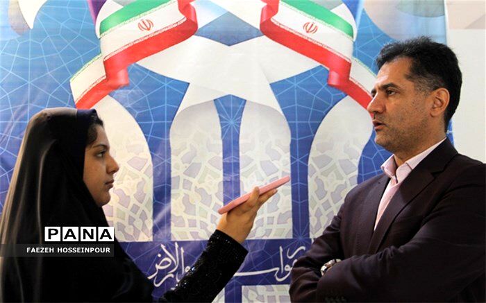 حضور دانش‌آموزان در مسابقات قرآن و عترت، زمینه‌ساز اشتغال آنان در آموزش و پرورش است