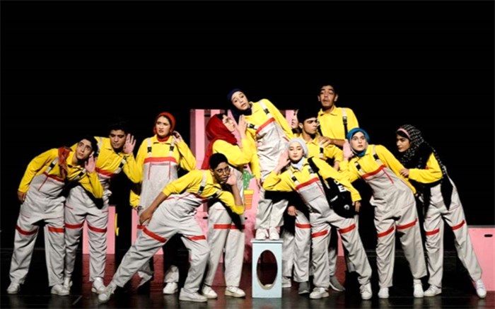 آغاز اجرای «درگوشی» در تالار هنر