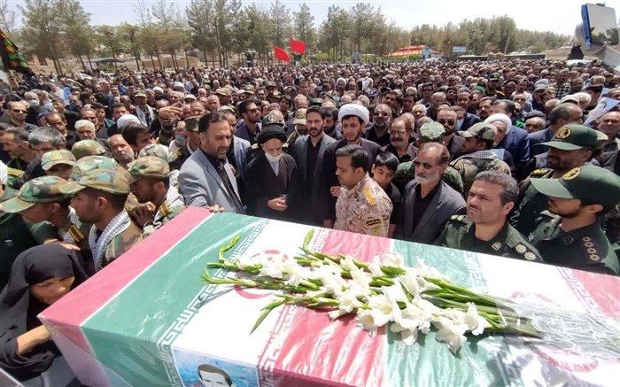 پیکر پاک شهید "رجب حسین‌زاده" از شهدای تازه شناسایی شده در بیرجند تشییع شد