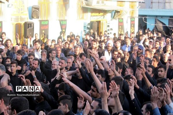 مراسم عزاداری شهادت حضرت امام جعفر صادق(ع) در دبیرستان دخترانه شهدای سیزده آبان منطقه ۹ تهران