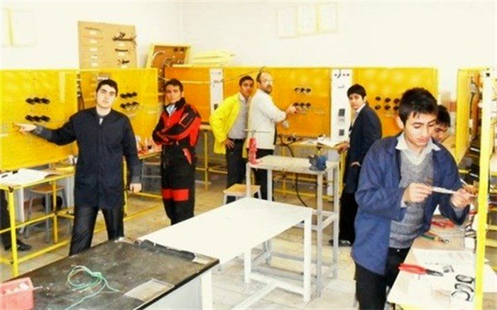 ‌آسیب‌های مدرک‌گرایی در بین دانش‌آموزان‌