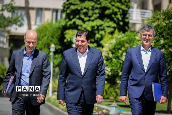 حاشیه جلسه هیات دولت