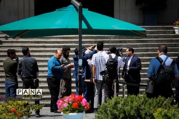 حاشیه جلسه هیات دولت