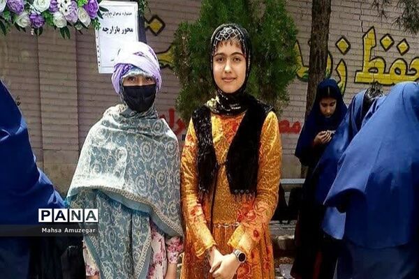 برگزاری جشنواره نوجوان خوارزمی محور بازارچه درآموزشگاه شرافت اسلامشهر