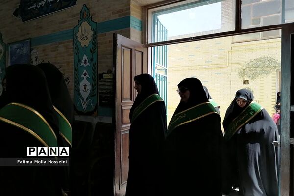چهارشنبه امام رضایی با حضور خدام امام رضا(ع) در دبستان عالیه جبروتی 2