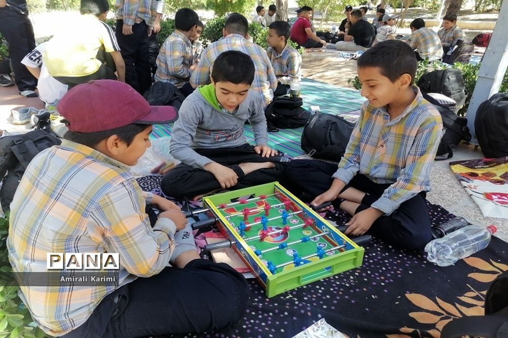 اردوی فرهنگی تربیتی دانش‌آموزان ابتدایی در ناحیه 3 شیراز