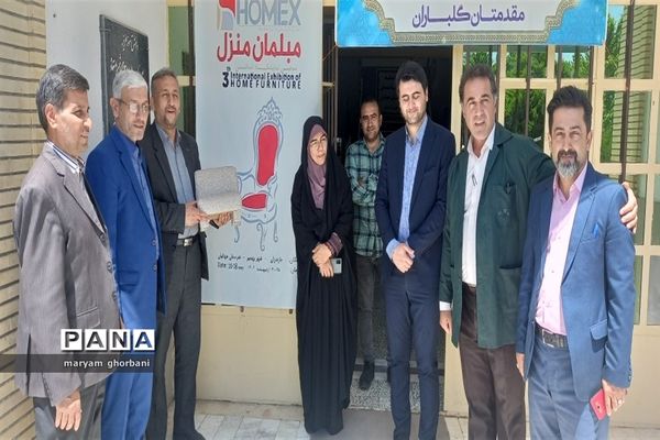 بازدید از دست آوردهای دانش‌آموزان هنرستان جهانیان بهنمیر