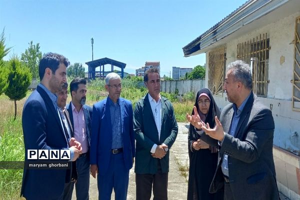 بازدید از دست آوردهای دانش‌آموزان هنرستان جهانیان بهنمیر