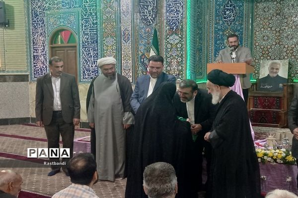 حضور وزیر فرهنگ و ارشاد اسلامی در مسجد احباب الحسین(ع)