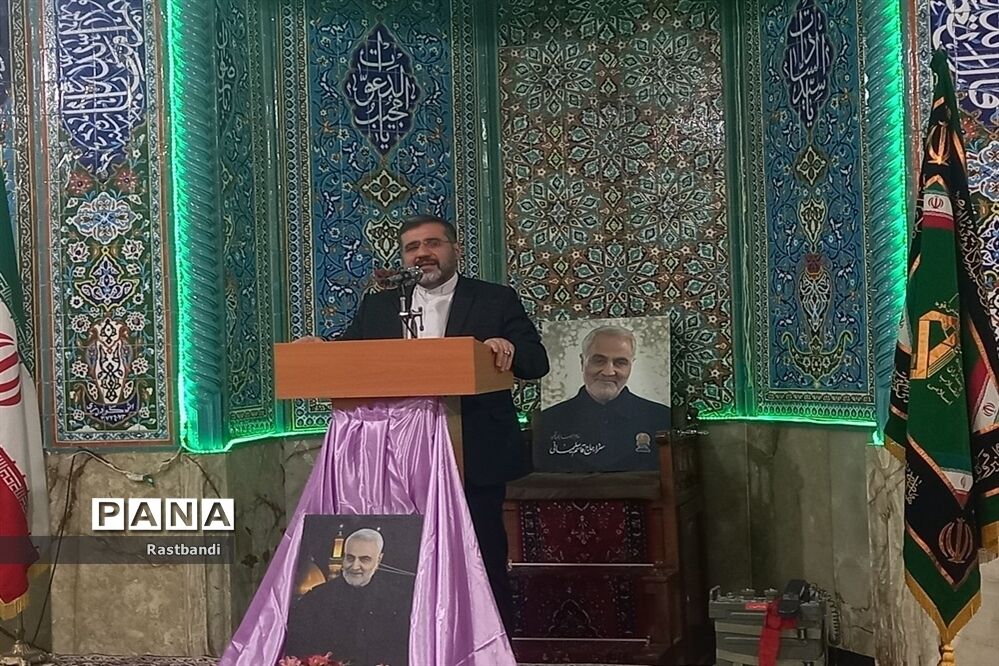 حضور وزیر فرهنگ و ارشاد اسلامی در مسجد احباب الحسین(ع)