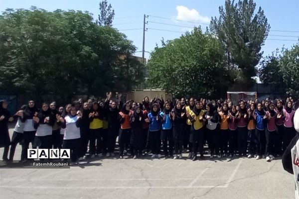 اختتامیه المپیاد ورزشی درون مدرسه‌ای در شهرستان خلیل‌آباد