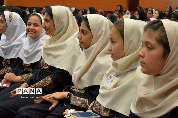 برگزاری جشن بزرگ روز دختر به‌مناسبت ولادت حضرت معصومه(س) در ناحیه 2 بهارستان