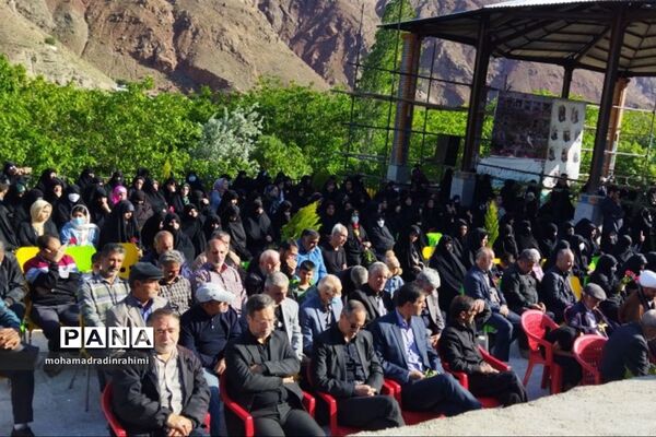 تشییع پیکر شهید گمنام در روستای انزهای شهرستان فیروزکوه