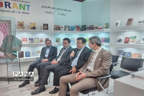 رونمایی از دو کتاب برگزیده توسط سفیران لبنان و سوریه