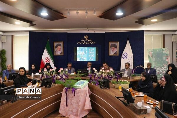 مراسم بهین‌دخت ویژه بزرگداشت روز دختر در اداره‌کل آموزش و پرورش خراسان رضوی