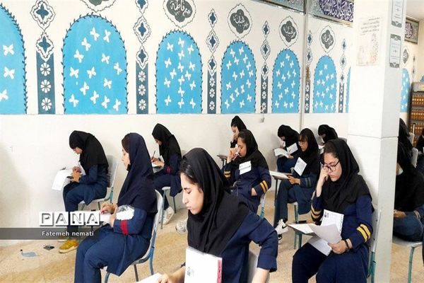 برگزاری امتحانات نهایی در دبیرستان شایستگان و شهید‌همت ملارد