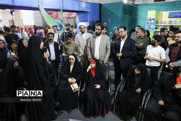 بازدید سرپرست وزارت آموزش و پرورش از نمایشگاه کتاب تهران