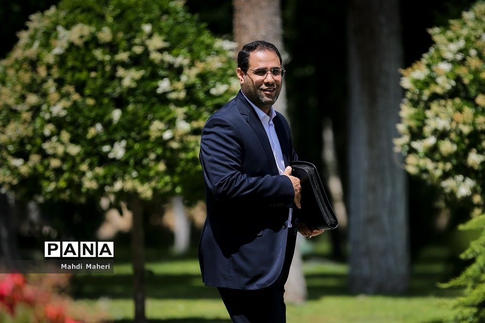 کتاب‌های خوب حوزه کودک و نوجوان باید به مدارس راه یابد