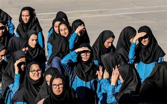 نقش مدرسه در جامعه‌پذیری دختران چیست