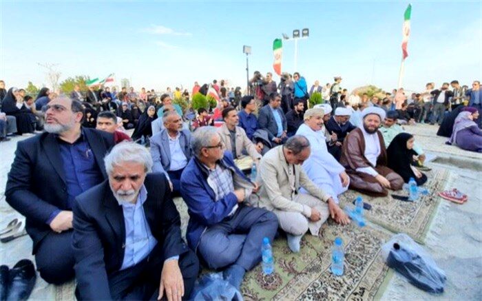 فرهنگ ایثار و شهادت؛ نیروی مجاهدان در مقابله با استکبار جهانی است